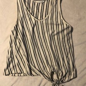 Cropped tank top w/ knotted tie.